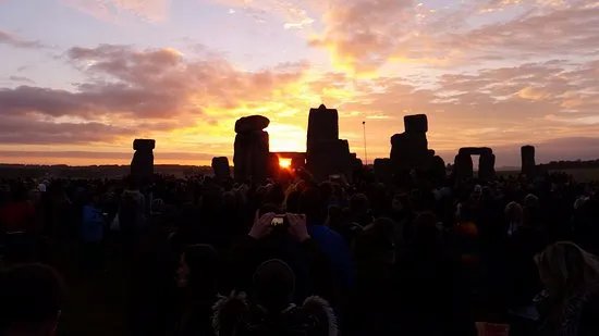 Stonehenge Cars