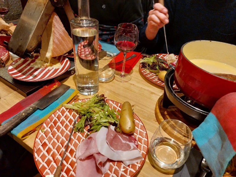 Restaurants & cafés