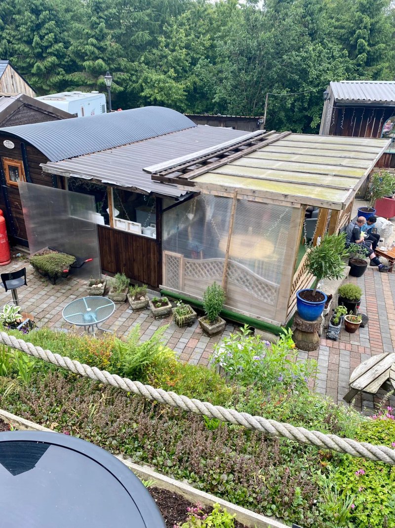 Bob's Tearoom And Gardens