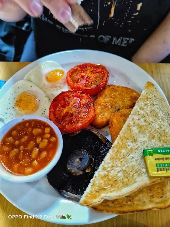 La Hogue Farm Shop & Cafe