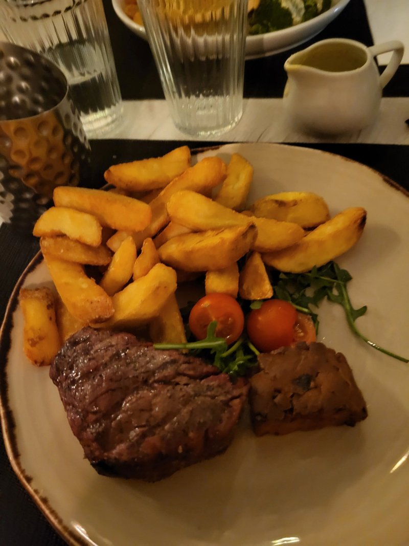 Baileys Bar & Restaurant Buxton