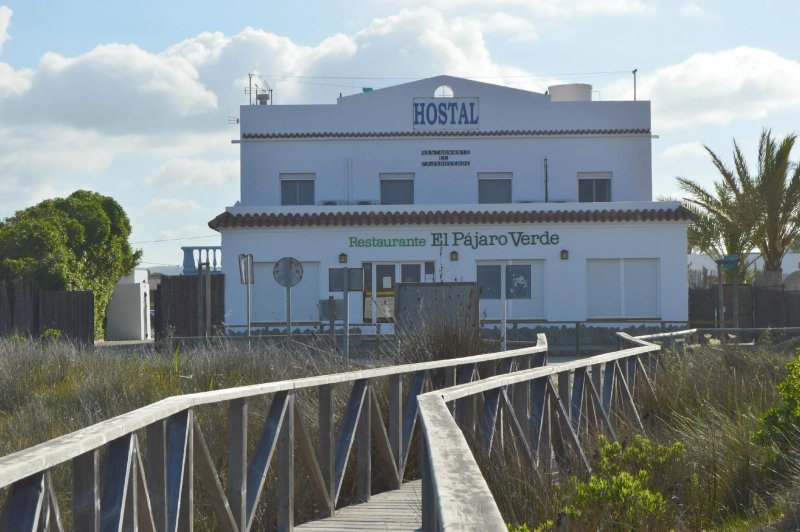 Hostal Restaurante El Pajaro Verde