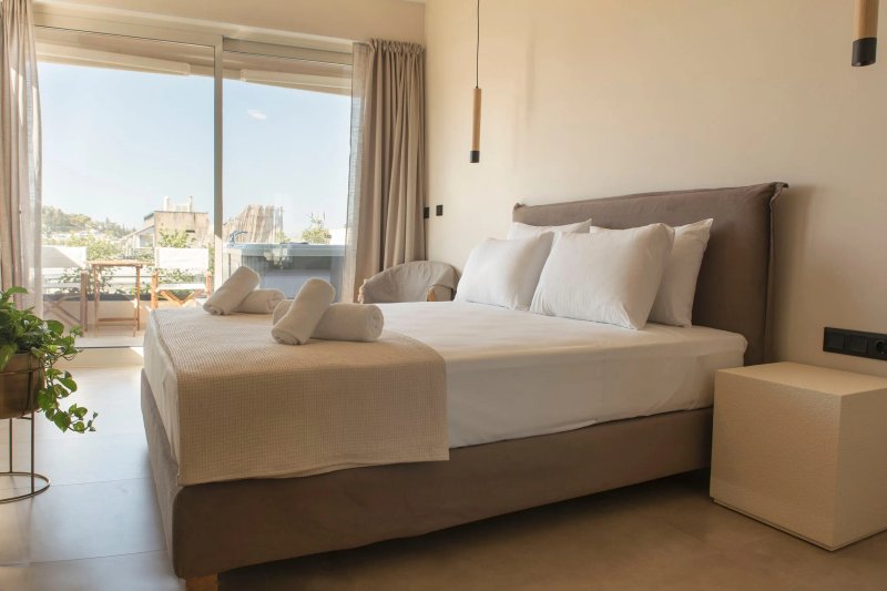 Living Stone Condo Hotel