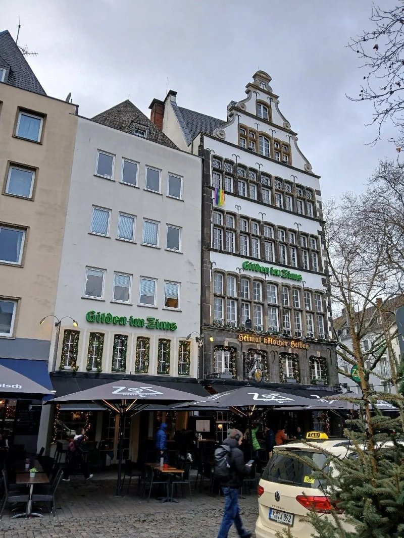 XII Apostel Koln