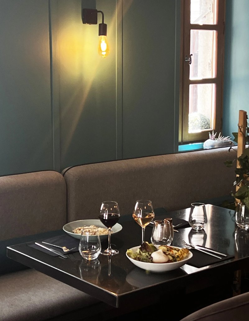 Le T Quatre Restaurant