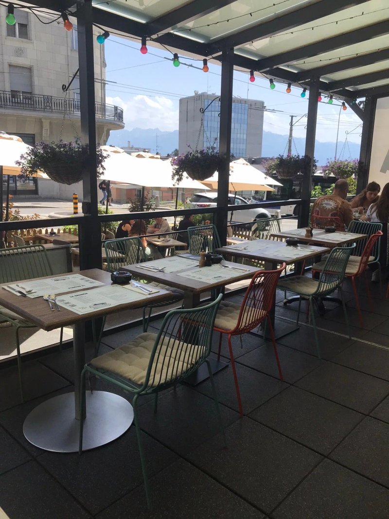 Cafe Saint Pierre