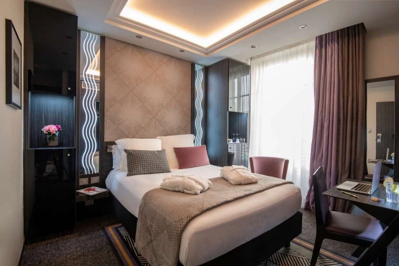 Hotel Mondial Bw Premier Collection