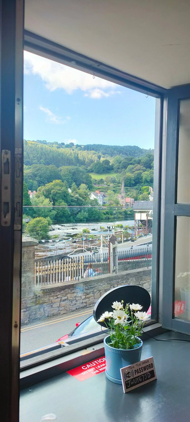 Finley's Cafe & Sandwich Bar