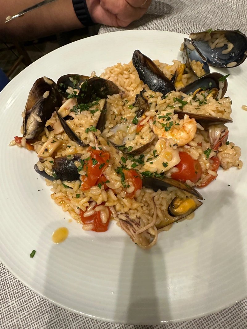 Porta Ossuna Cefalu - Food Drink and Pizzeria
