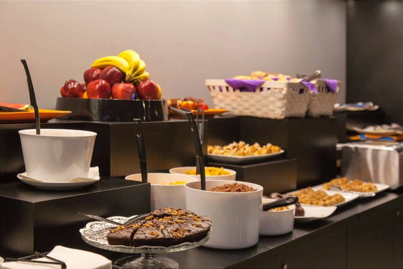Barna House Hotel