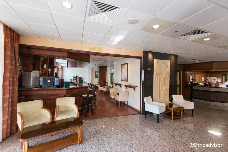 Kapetanios Limassol Hotel