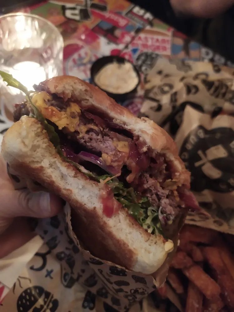 Bastard Burgers