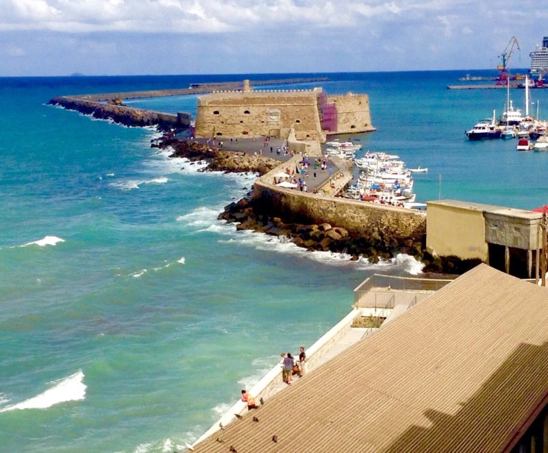 Kronos Hotel Heraklion