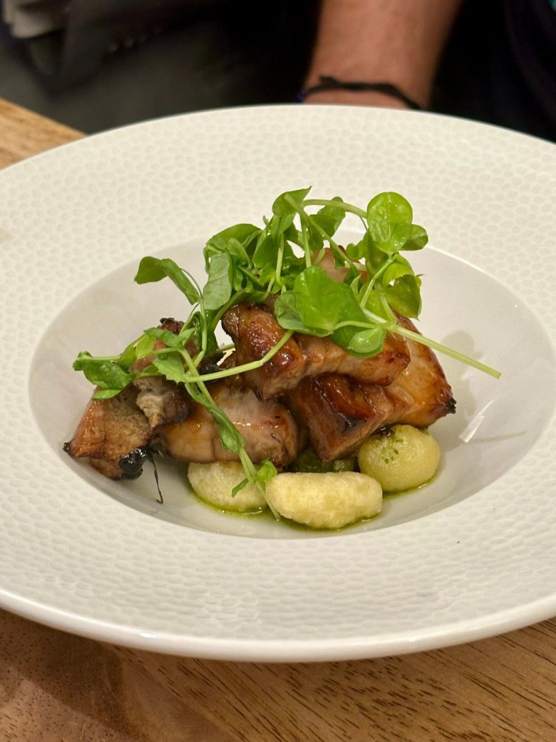 Mosset Tavern