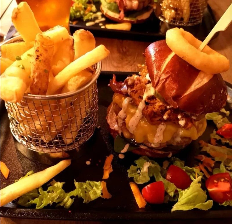 Americana Grill & Bar
