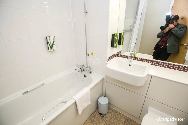 Premier Inn Bradford South hotel