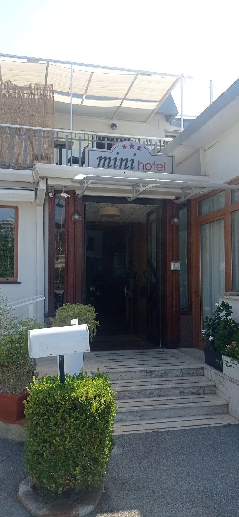 Mini Hotel
