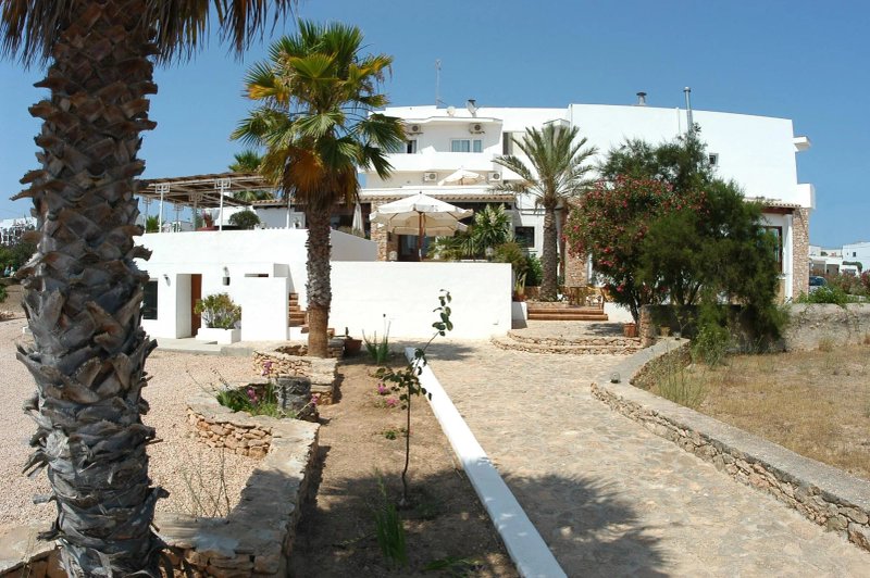 Hostal Illes Pitiuses