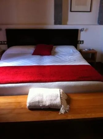 Hotel Rural El Mondalon