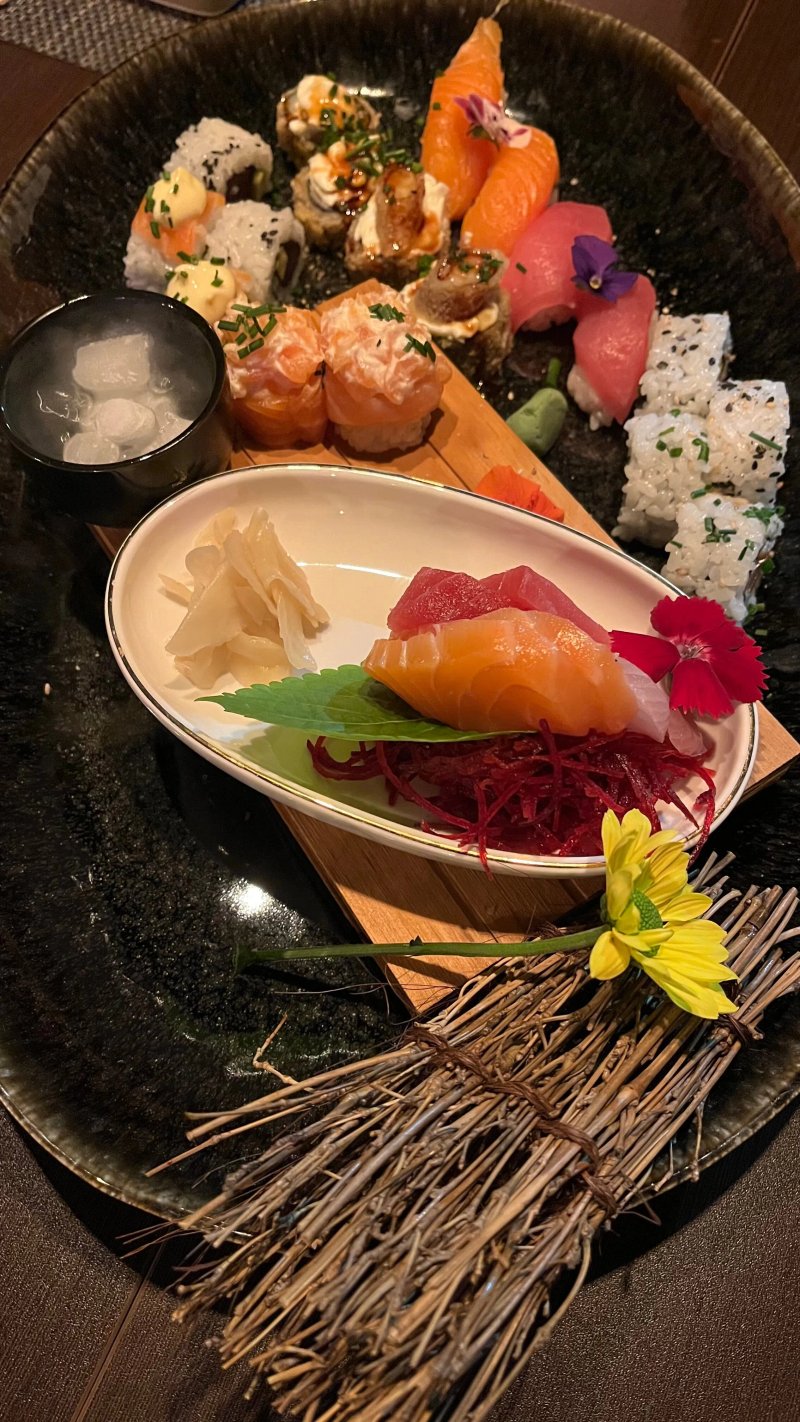 Nishi Art Sushi