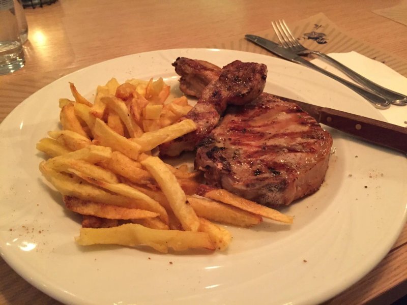 Alas Restaurant