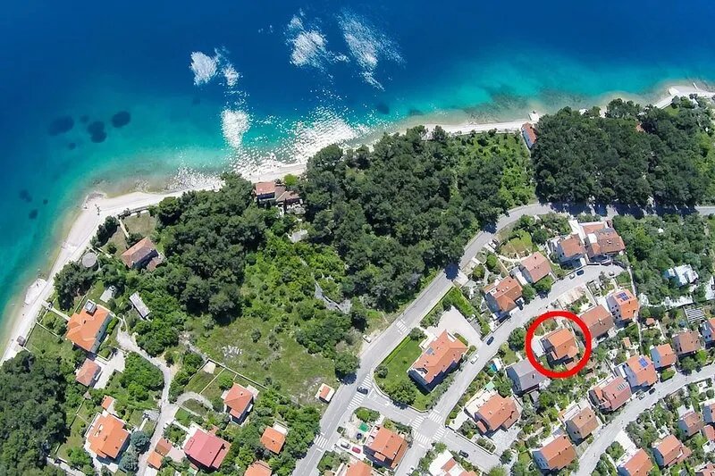 Two bedroom apartment with terrace Cres (A-16178-a)