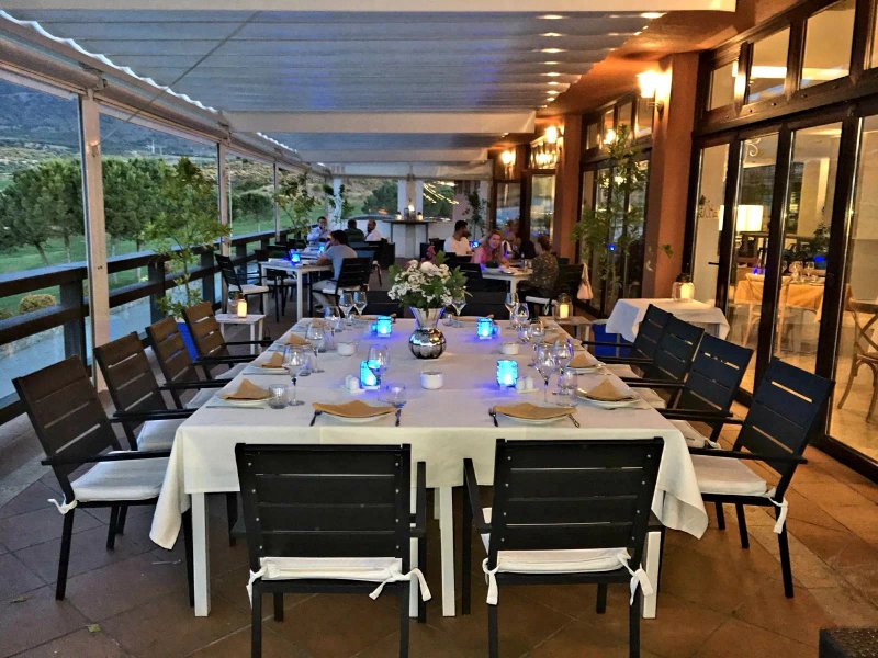 El Sauco Restaurante Cocktail Bar