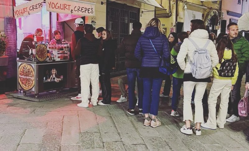 Breaking Crepe Alassio