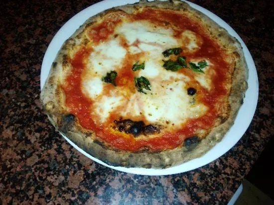 La Cucchiara Trattoria
