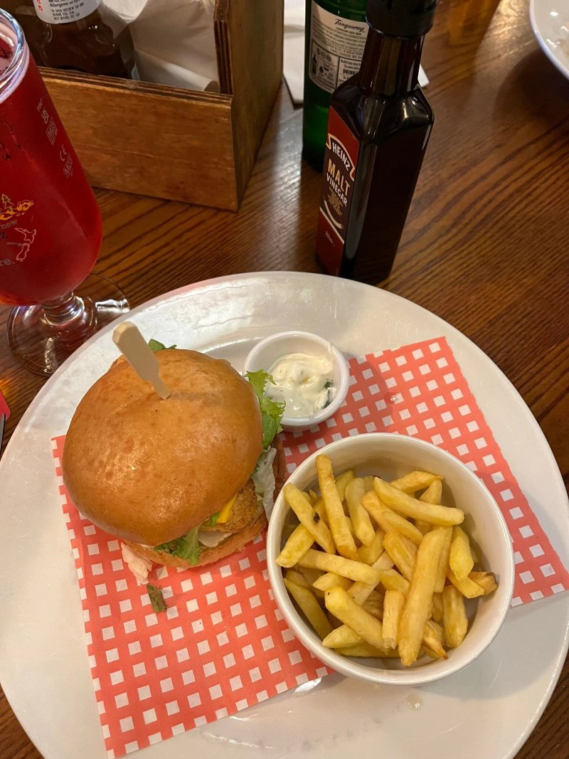 City Tavern