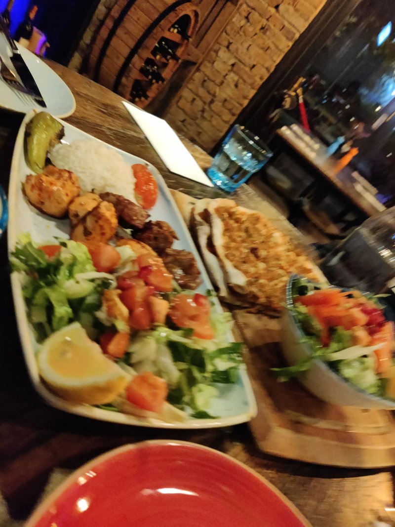 Midpoint Restaurant