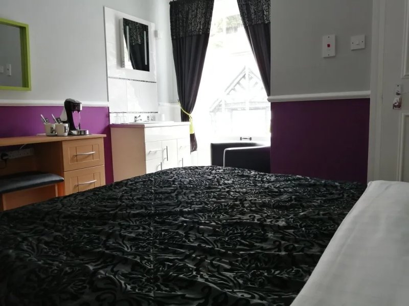 Burleigh House