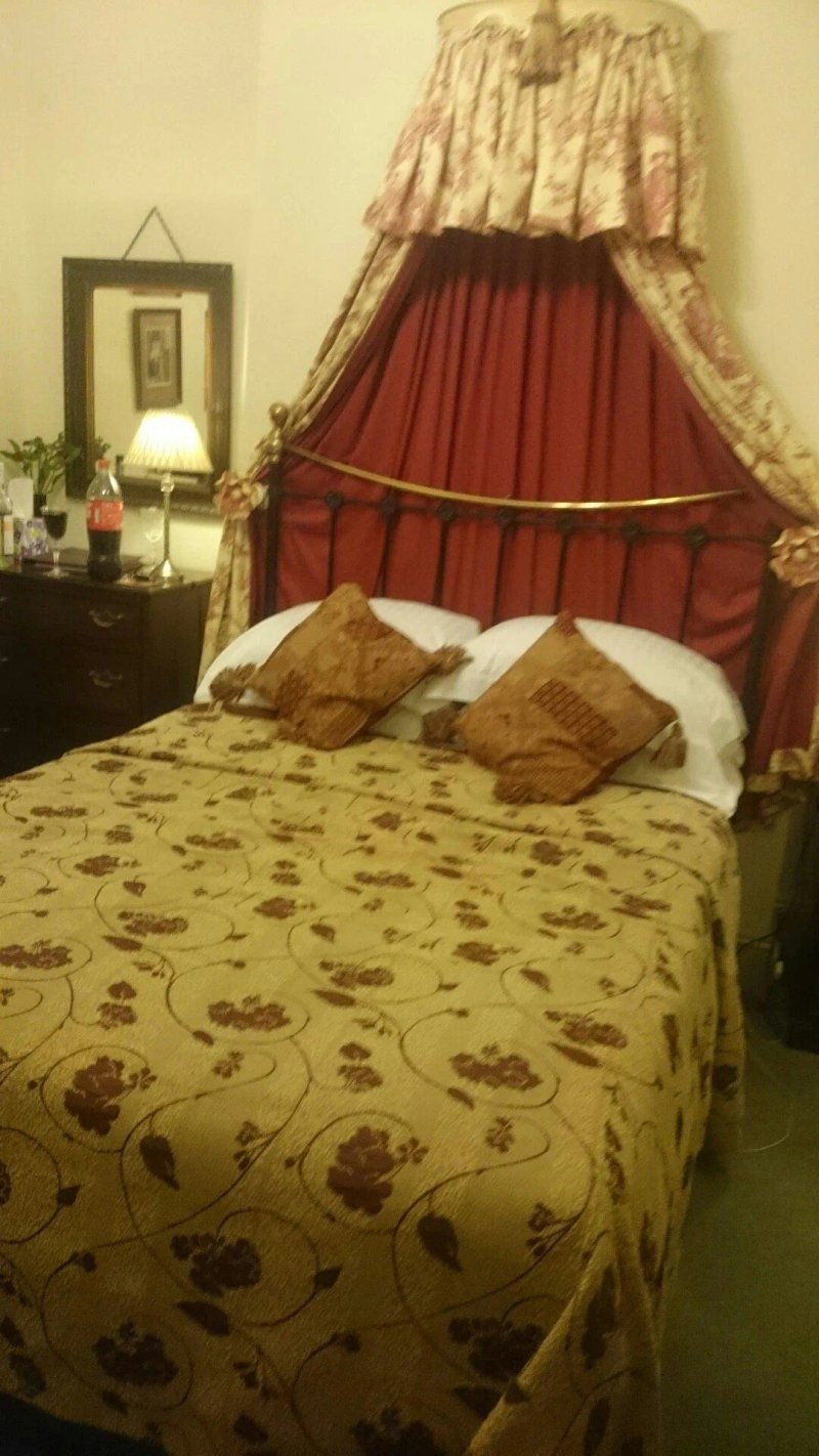 Albert & Victoria Guest House