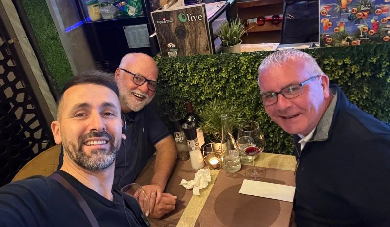 Olive Tapas And Wine