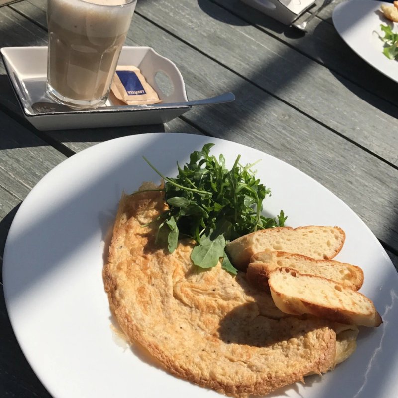 Galerie Cafe Park Restaurant