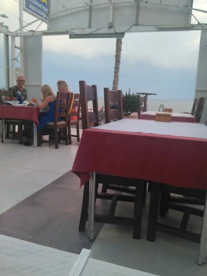 Taj Tandoori
