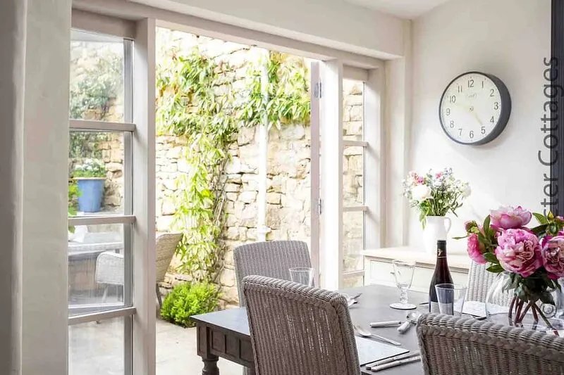 STANLEY COTTAGE, family friendly, with open fire in Chipping Campden