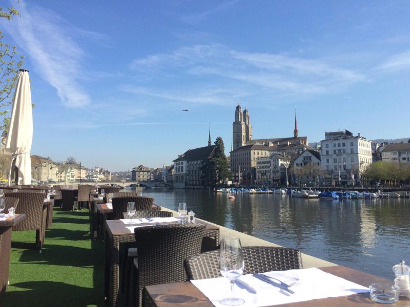 Bauschaenzli Biergarten & Grill