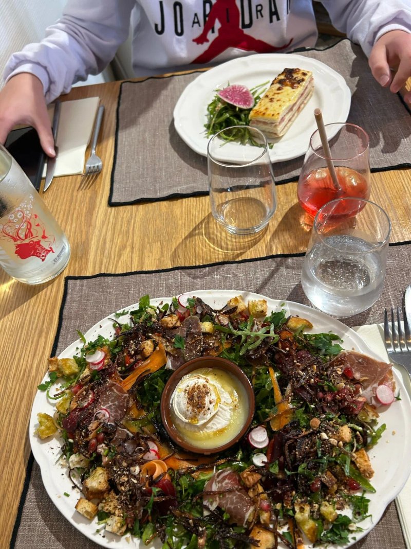 Le Restaurant Notre Dame de la Garde