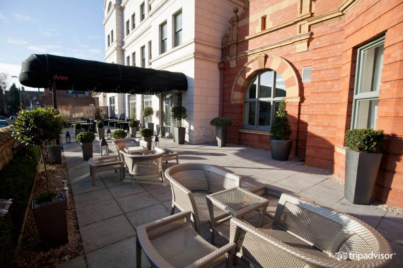 Dylan Hotel