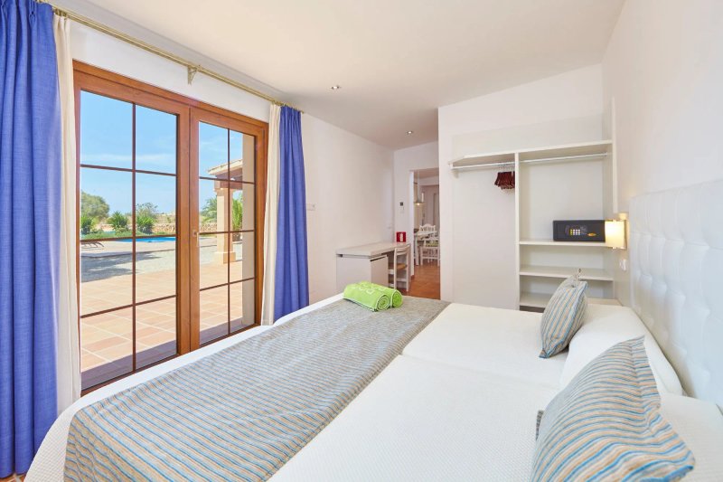 Bennoc Petit Hotel