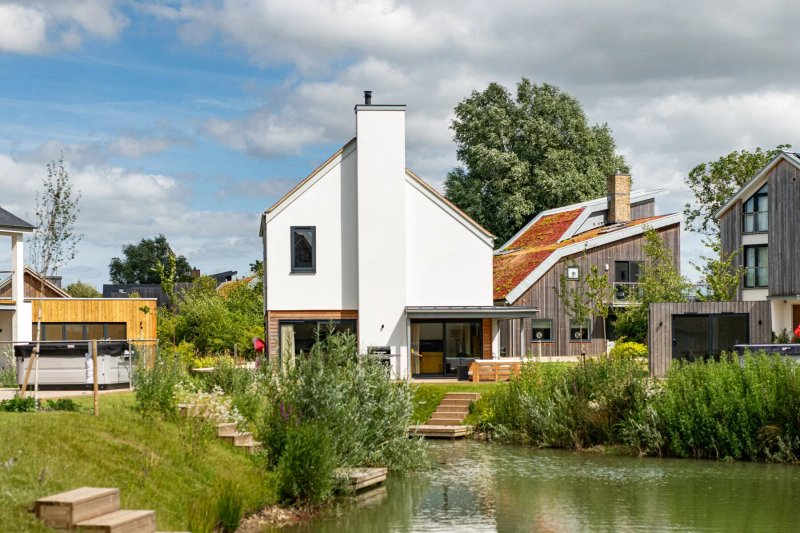 Habitat Escapes - Lower Mill Estate