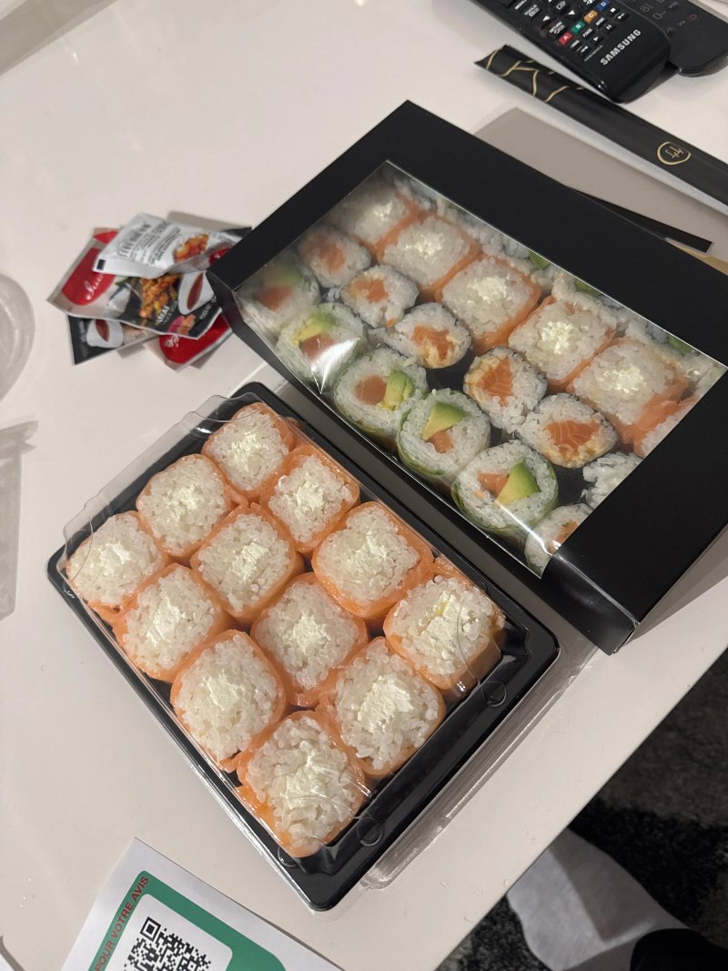 Monsieur Fuji - Sushi & Bubble Tea
