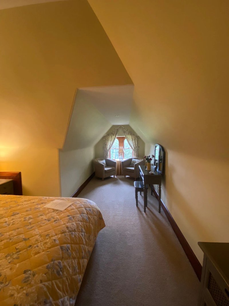 Tigh na Sgiath Country House Hotel