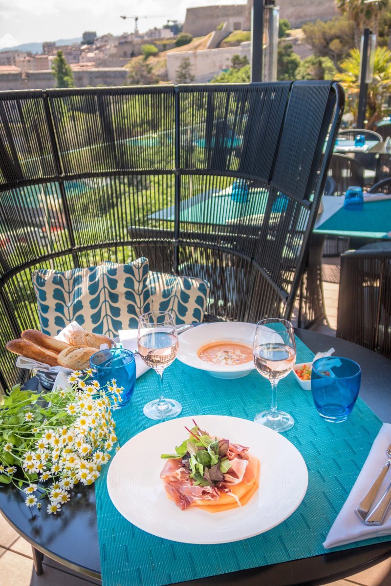 Le Carre Bistromanie