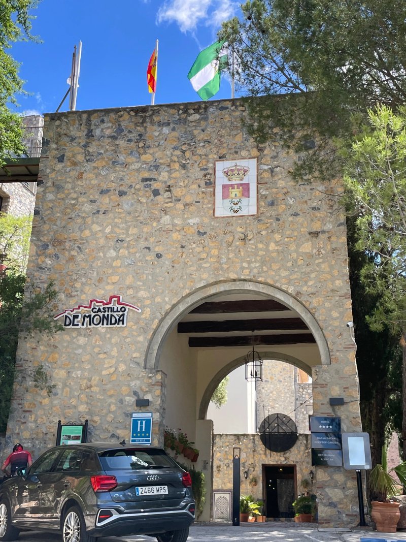 Hotel Castillo de Monda