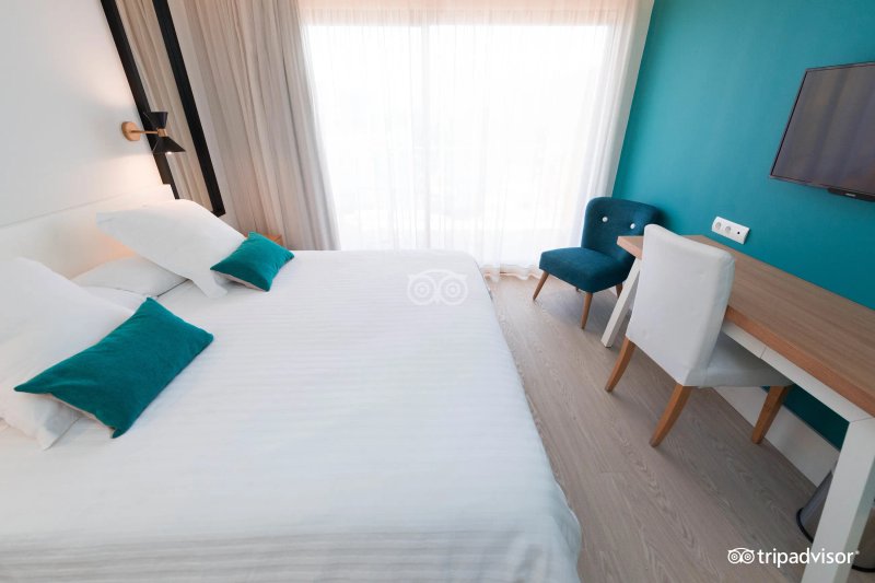 Hotel Almirante