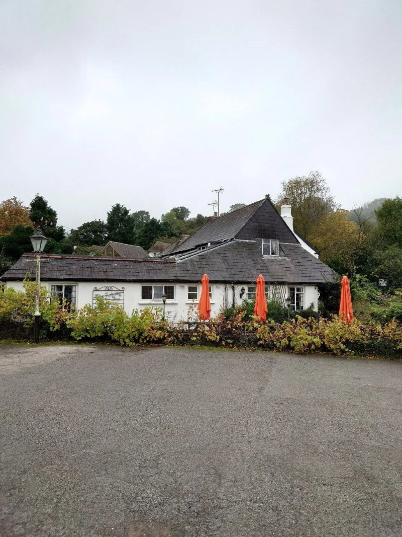 The Nobody Inn