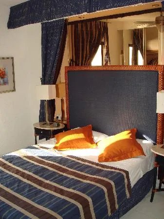 Beverly Hills Heights - Excel Hotels & Resort