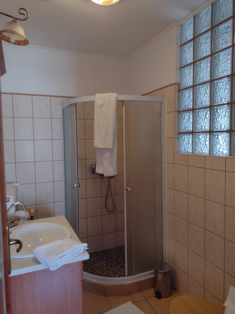 Wekler Családi Pincészet és Vendégház